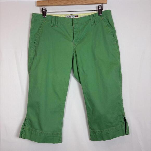 Y2K Old Navy Ultra Low Rise Bright Green Cotton Corduroy Capri Pants Size: 8 - Picture 2 of 7